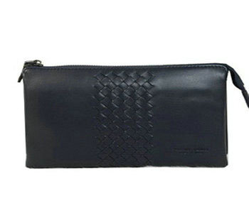 Bottega Veneta intrecciato leather clutch BV196 blue